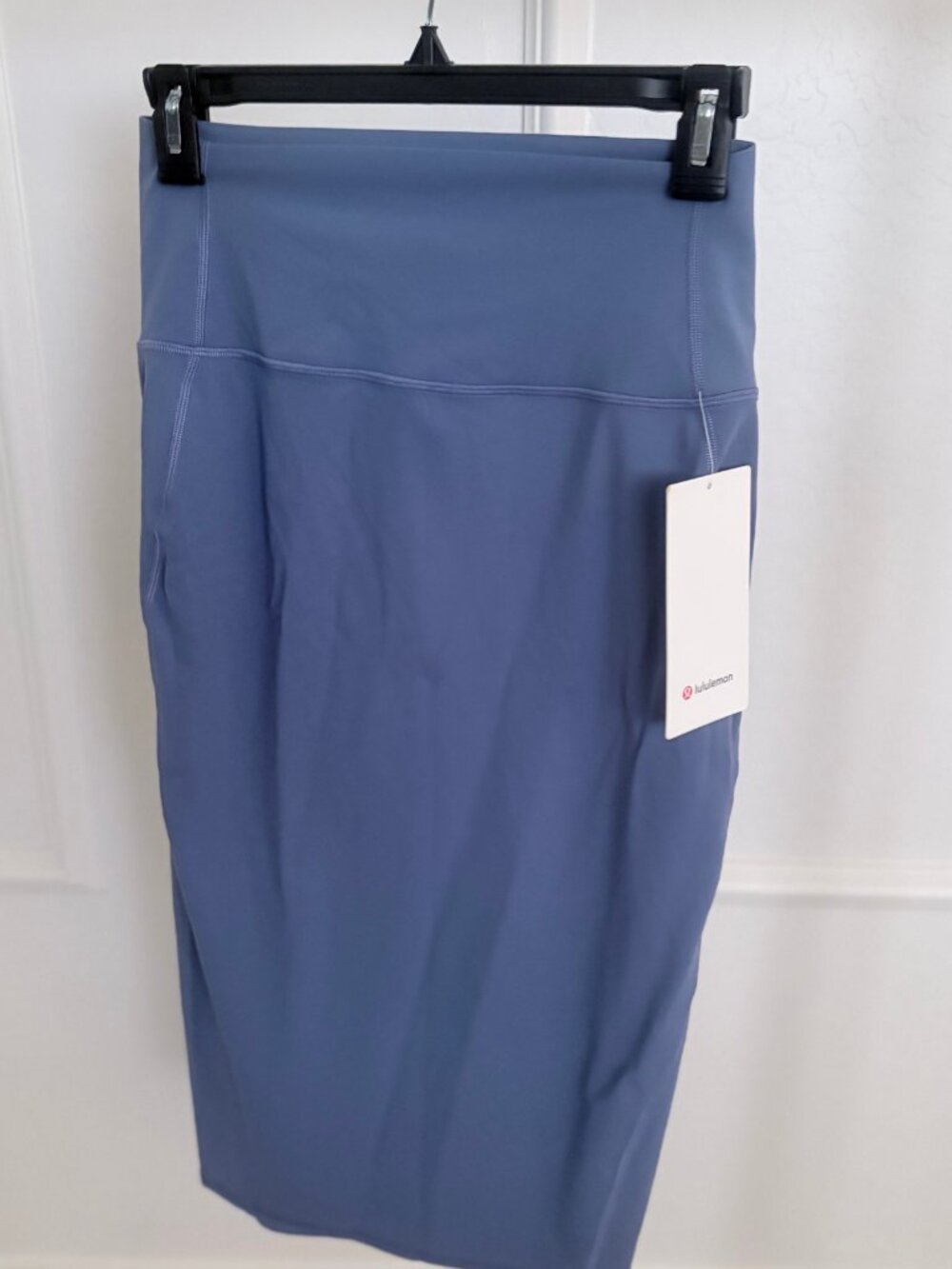 NWT Lululemon Nulu Slim-Fit HR Skirt - Blue - Size 8
